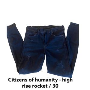 Citizens of humanity high rise best seller!! Black distressed